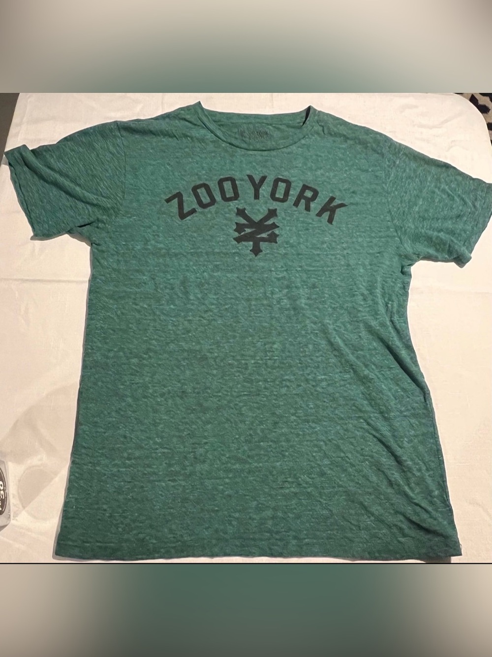 Zoo York Green T-Shirt Mens Size: Medium